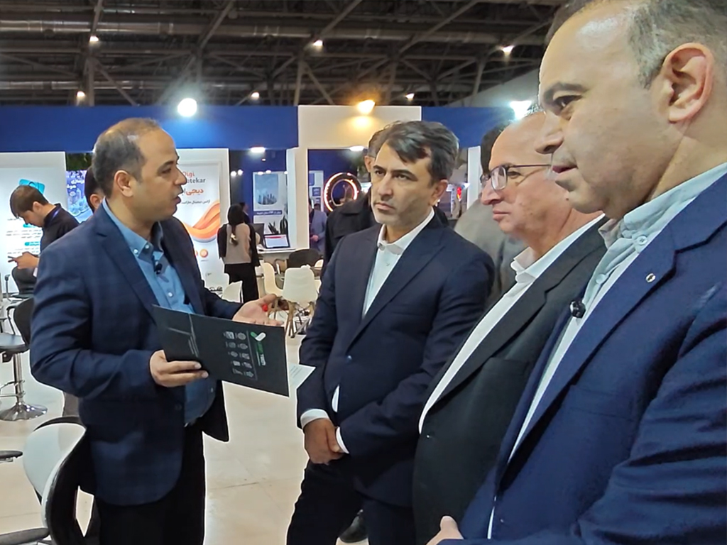 نمایشگاه اتوکام 2025